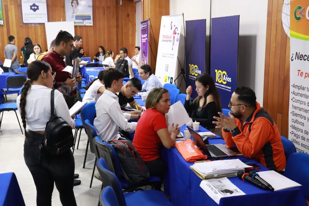 Imagen referente a noticia La Cámara de Comercio de Ibagué y las Agencias de Empleo del Tolima lideran estrategia de empleabilidad