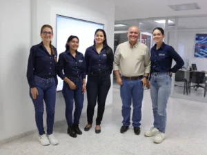 Fotografía equipo Metronet Colombia SAS