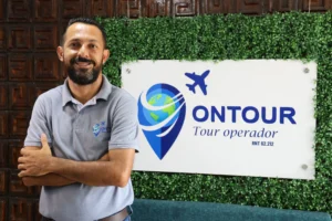 Fotografía Orlando Pacheco, propietario de On Tour