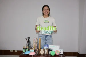 Fotografía de Nathaly Hernández, propietaria de Tiendita Eco