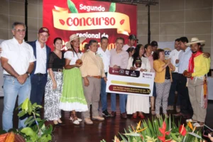 La Asociación de Apicultores Ambientales y Agropecuarios del Sur del Tolima – APIS de Chaparral ganadora del II de Cacao Concurso